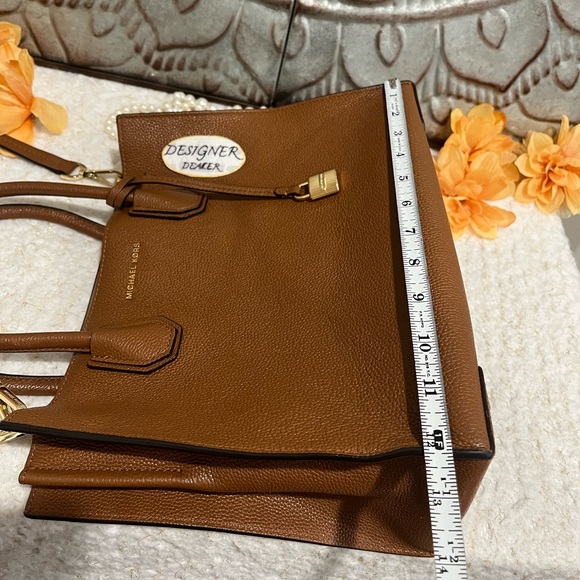 Authentic Michael KORS Mercer Luggage Brown Leather Satchel Crossbody GUC! - Picture 9 of 13